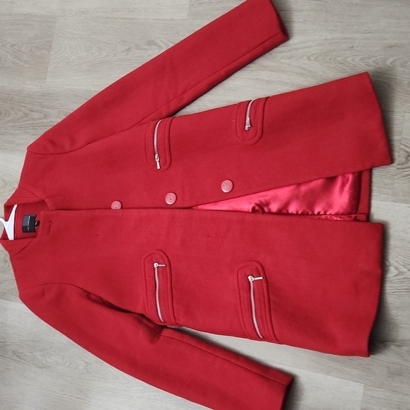 The Limited Coat - Picture 5 of 8
